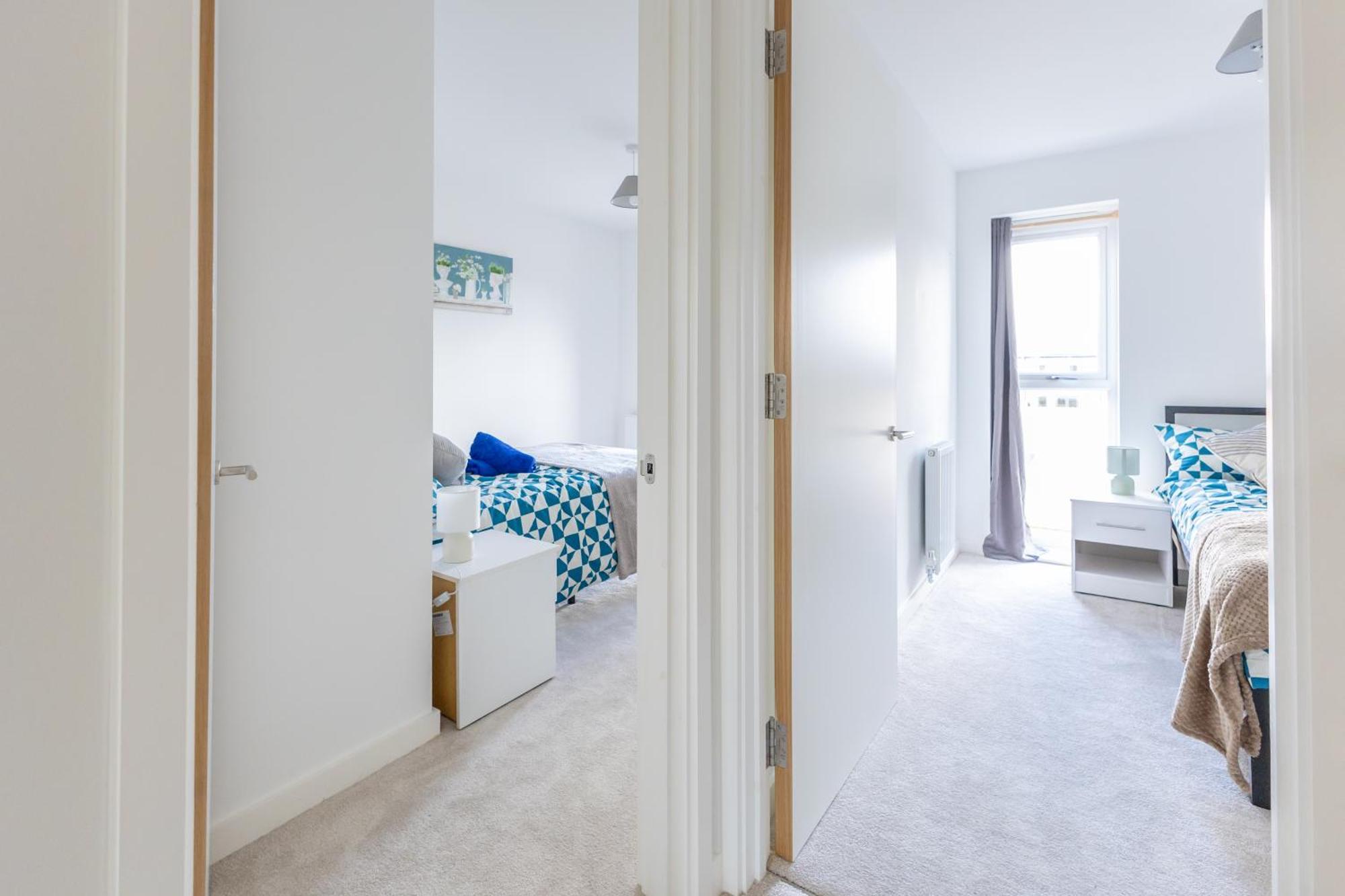 Stunning Modern 3 Bedroom Townhouse - Perfect Getaway マンチェスター エクステリア 写真