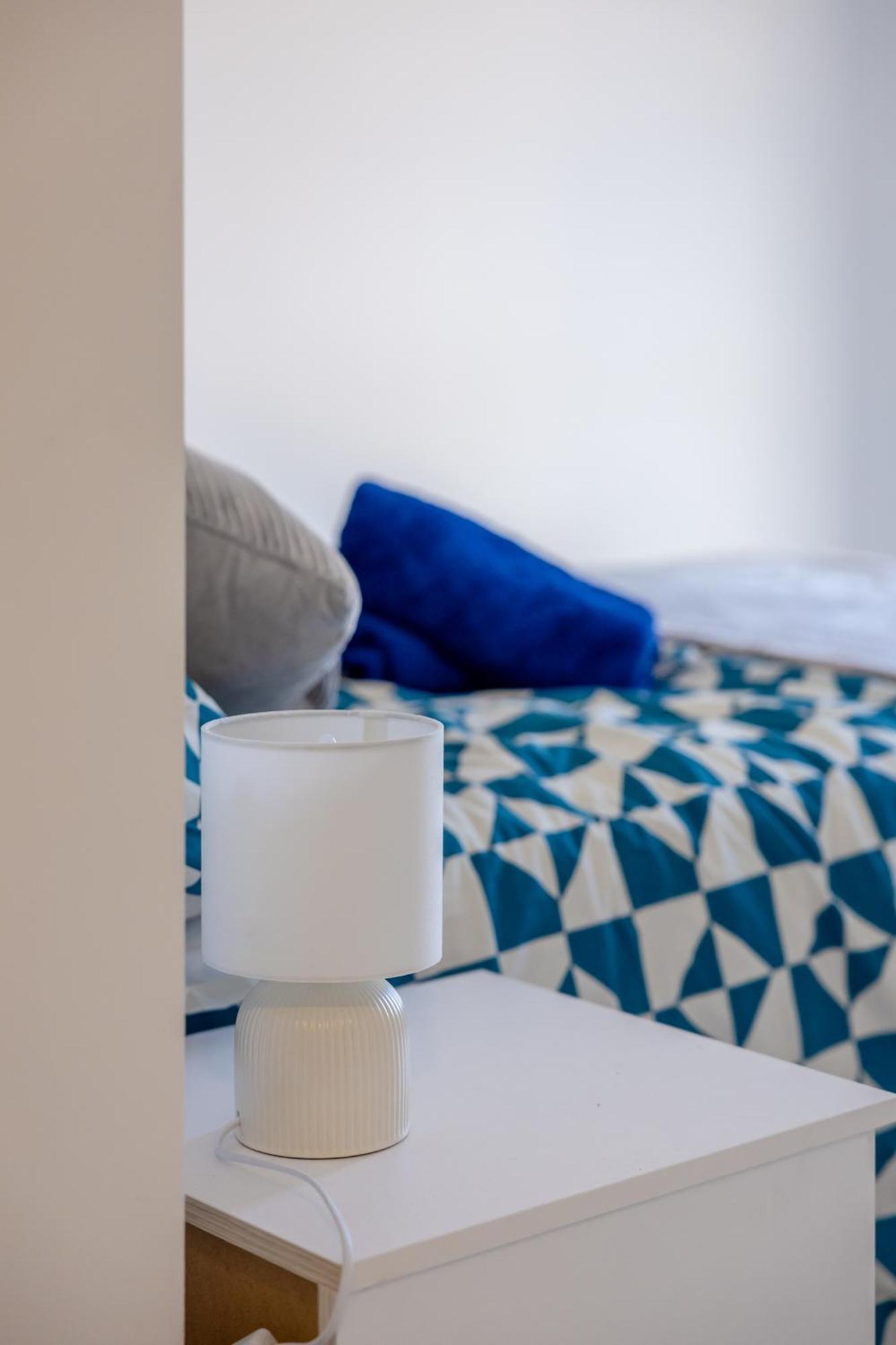 Stunning Modern 3 Bedroom Townhouse - Perfect Getaway マンチェスター エクステリア 写真